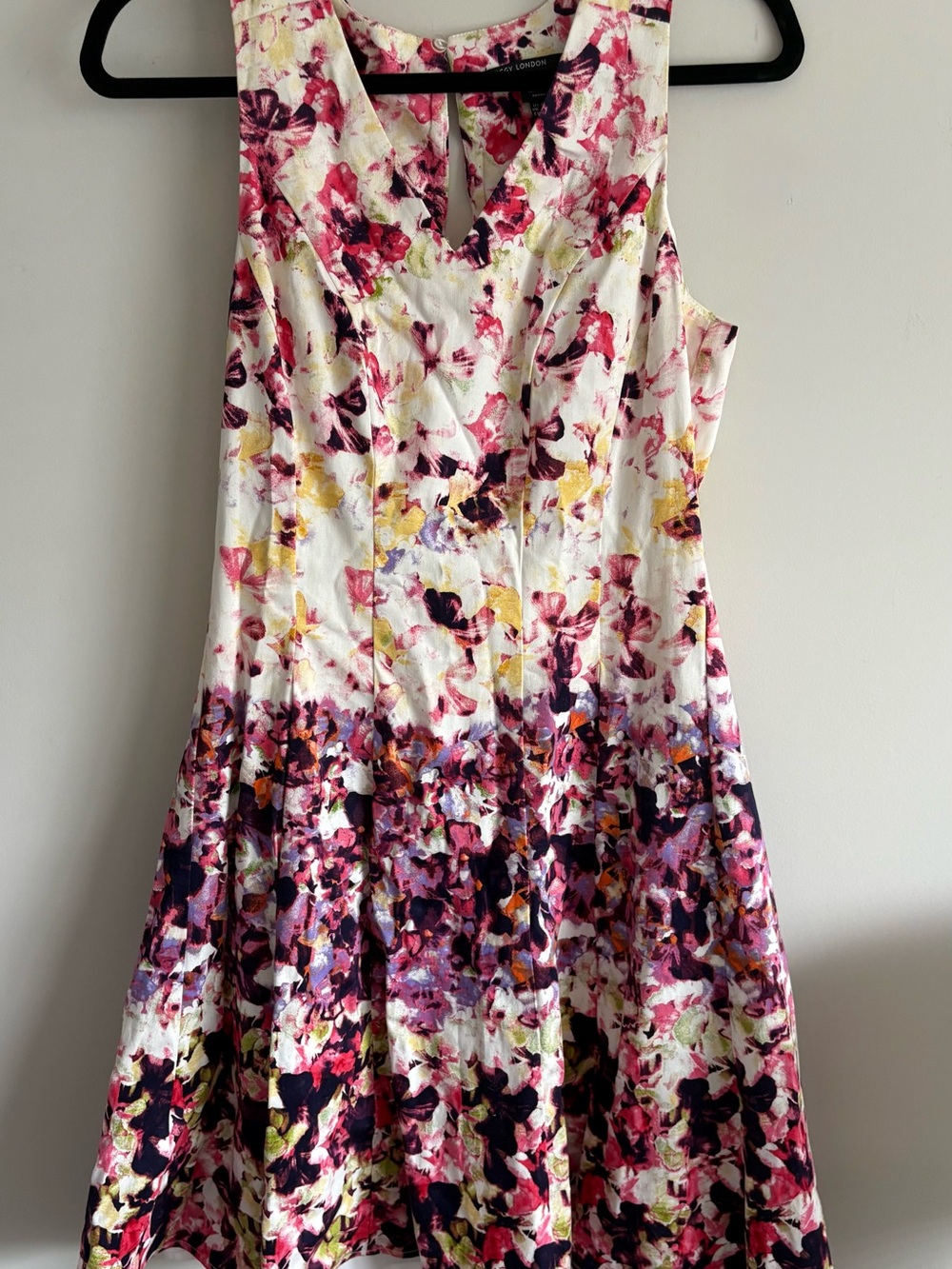 Maggy London Floral V-Neck Dress in White, Pink & Purple